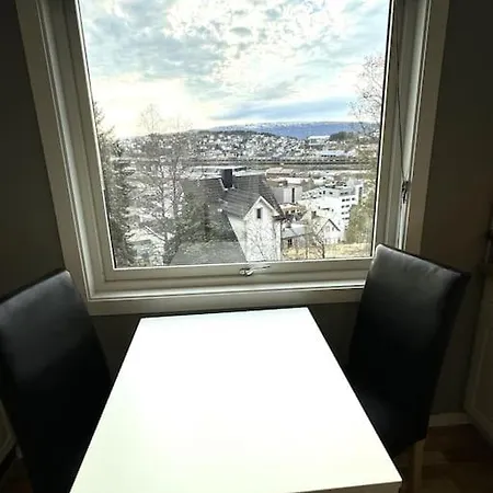 Hb8-2 Moderne Med Fri Parkering Apartment *