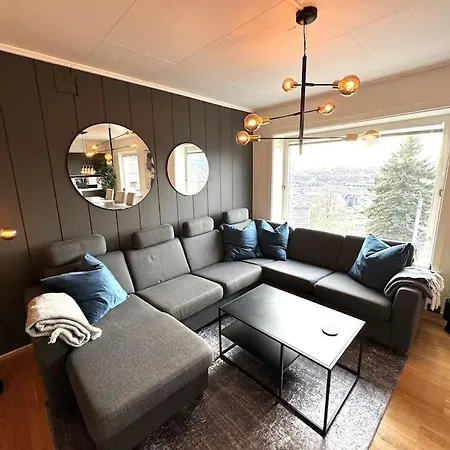 Hb8-2 Moderne Med Fri Parkering