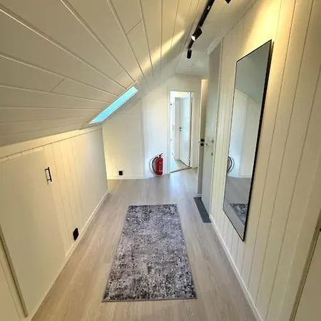 Hb8-2 Moderne Med Fri Parkering Narvik